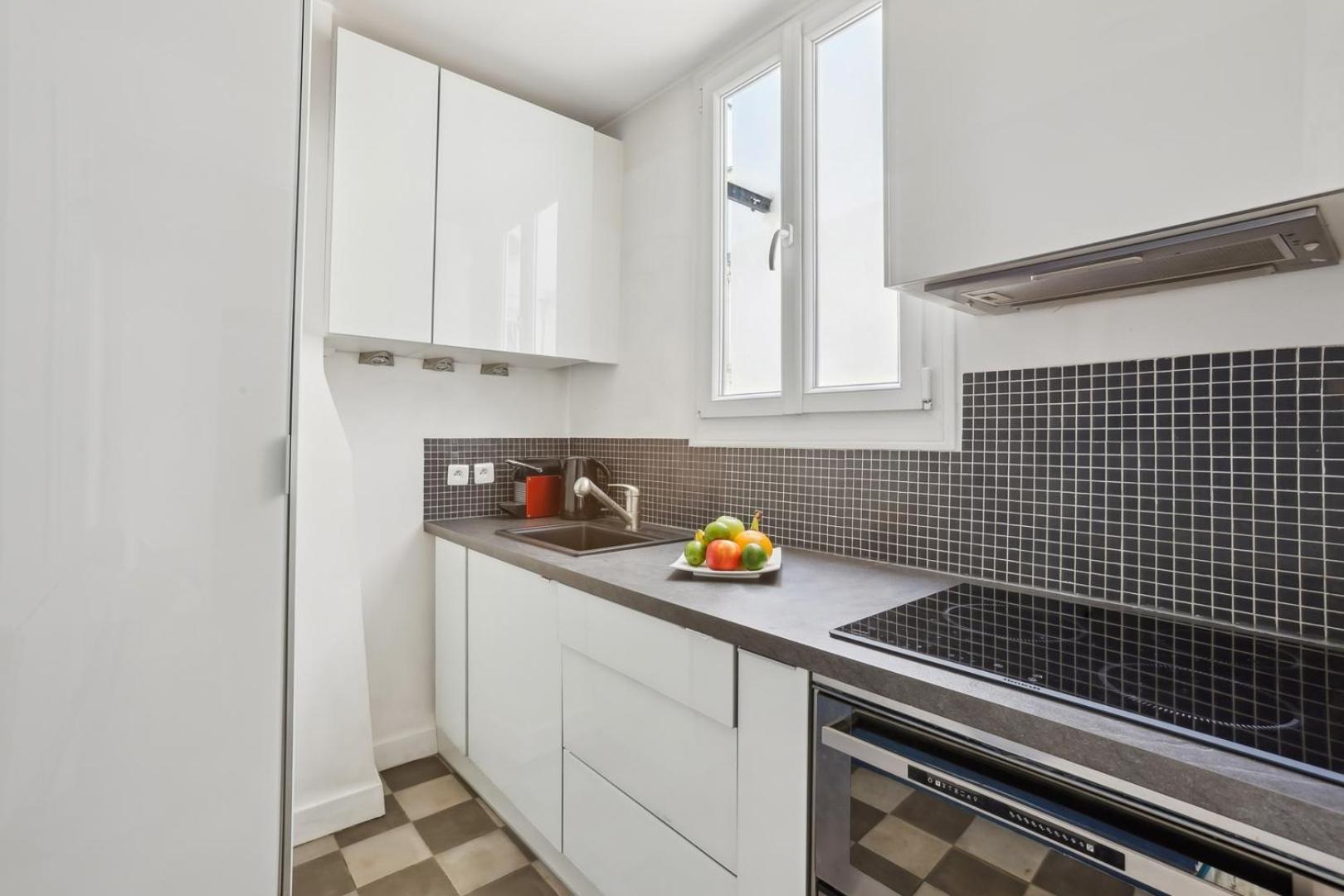 Bnbnook - Chic 2br - Historic Le Marais & Pompidou Apartment